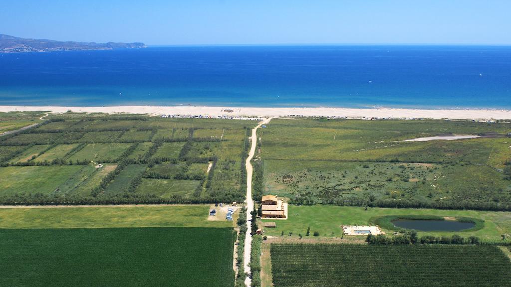 Mas Del Mar Guest House Sant Pere Pescador Bagian luar foto