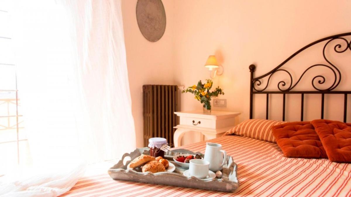 Mas Del Mar Guest House Sant Pere Pescador Bagian luar foto